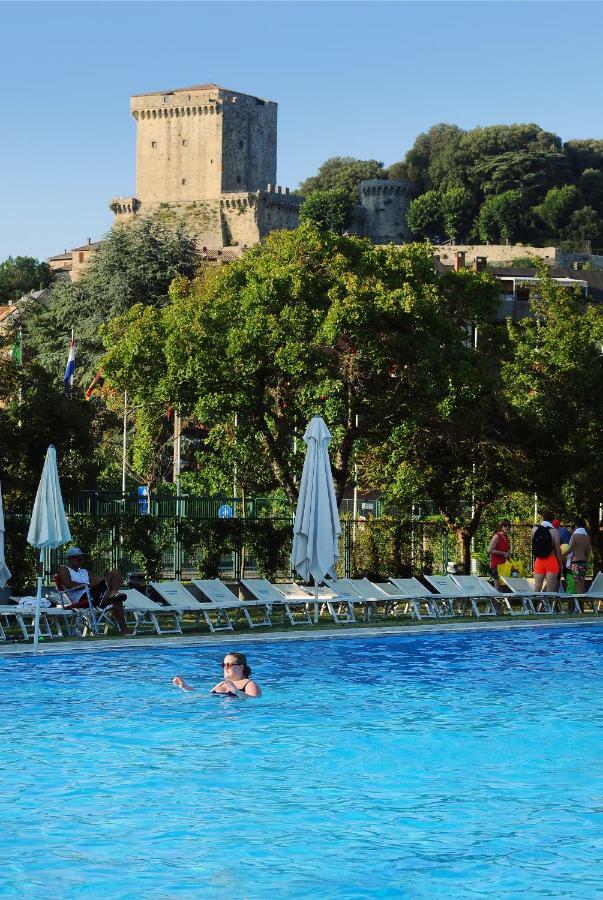 Parco Delle Piscine Hotel Sarteano Exterior foto